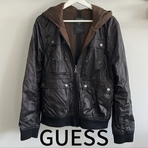 🔥🔥🔥Guess Black Windbreaker Sporty  Jacket with excellent condition